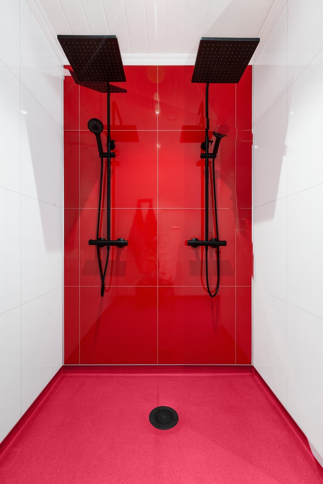 Bad med dobbel dusj Galleribilde