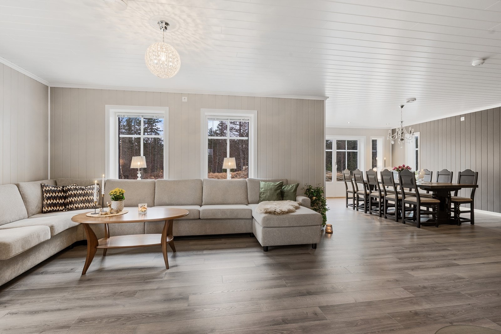 Dagligstue og spisestue Galleribilde