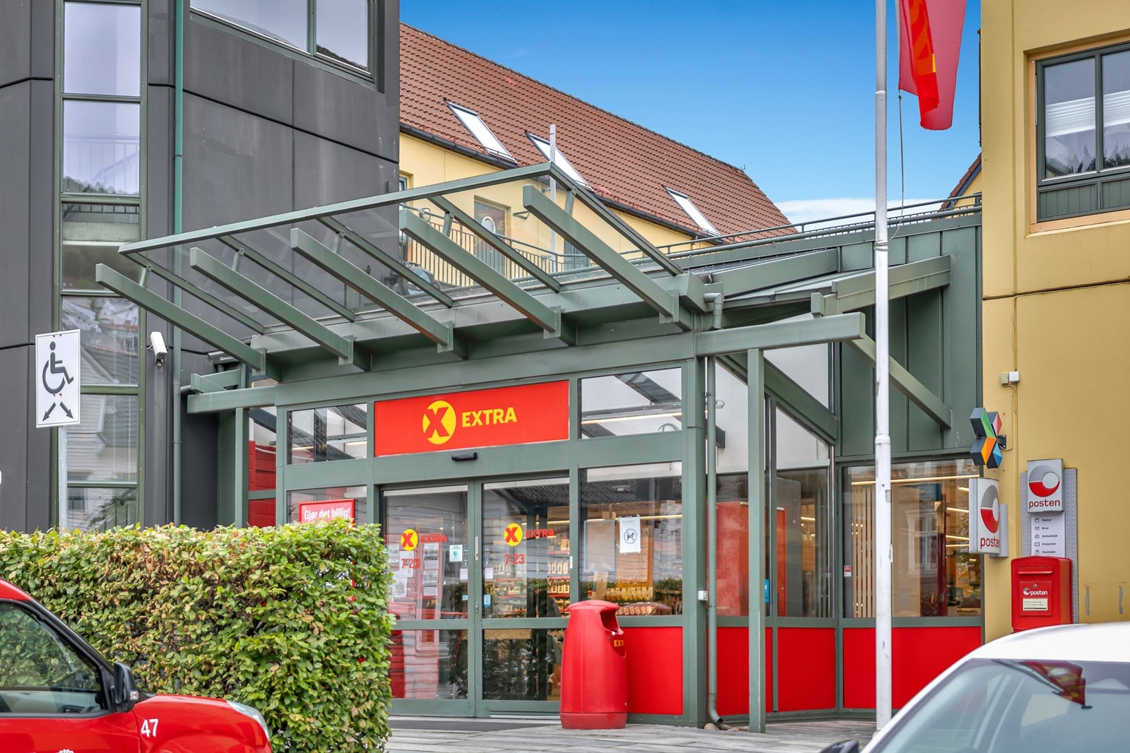 Coop Extra Damgård er nærmeste dagligvarebutikk - Her har de også post i butikk! Galleribilde