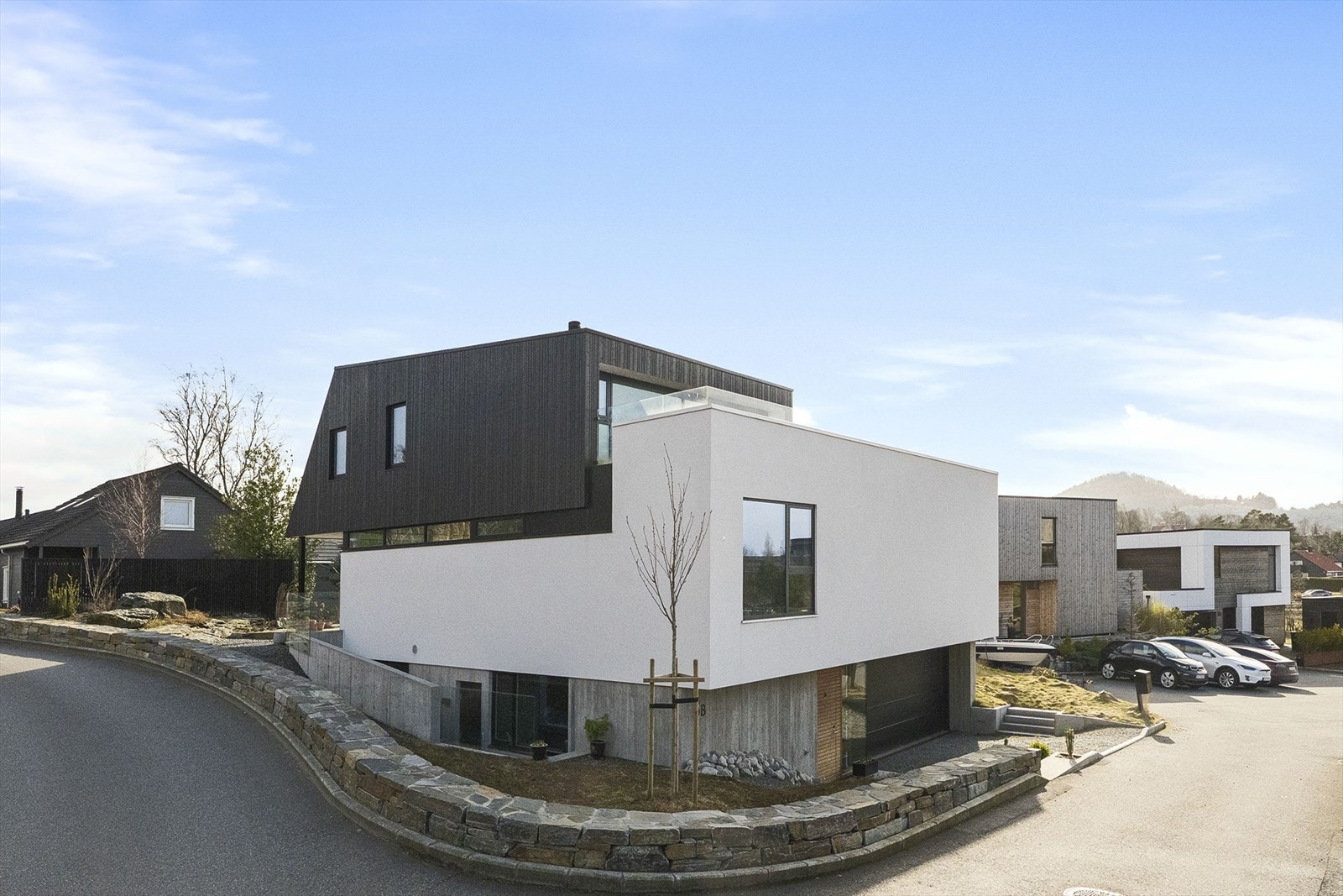 EiendomsMegler 1 v/ Fredrik Simonsen presenterer Boganeset 5b Galleribilde