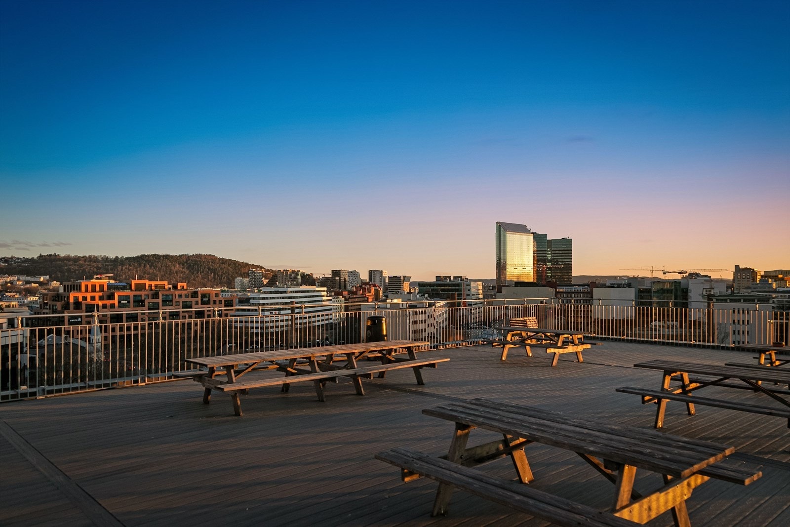 I tillegg til Ekebergåsen ser man også Barcode-rekken. Galleribilde