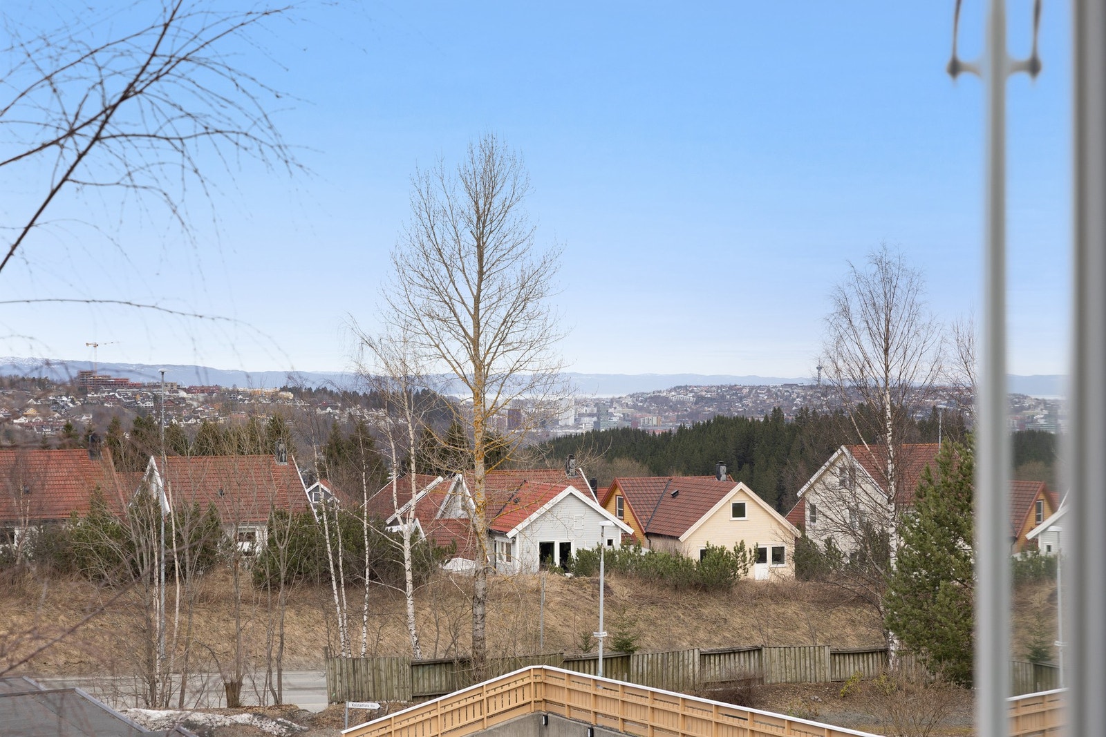 Nydelig utsikt over byen. Galleribilde