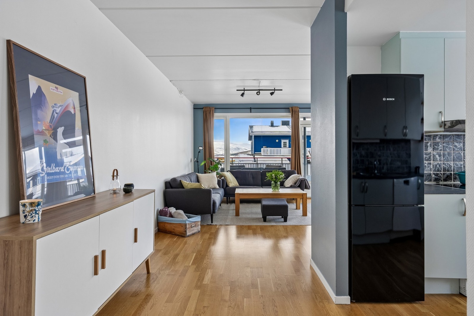 Stue og kjøkken Galleribilde