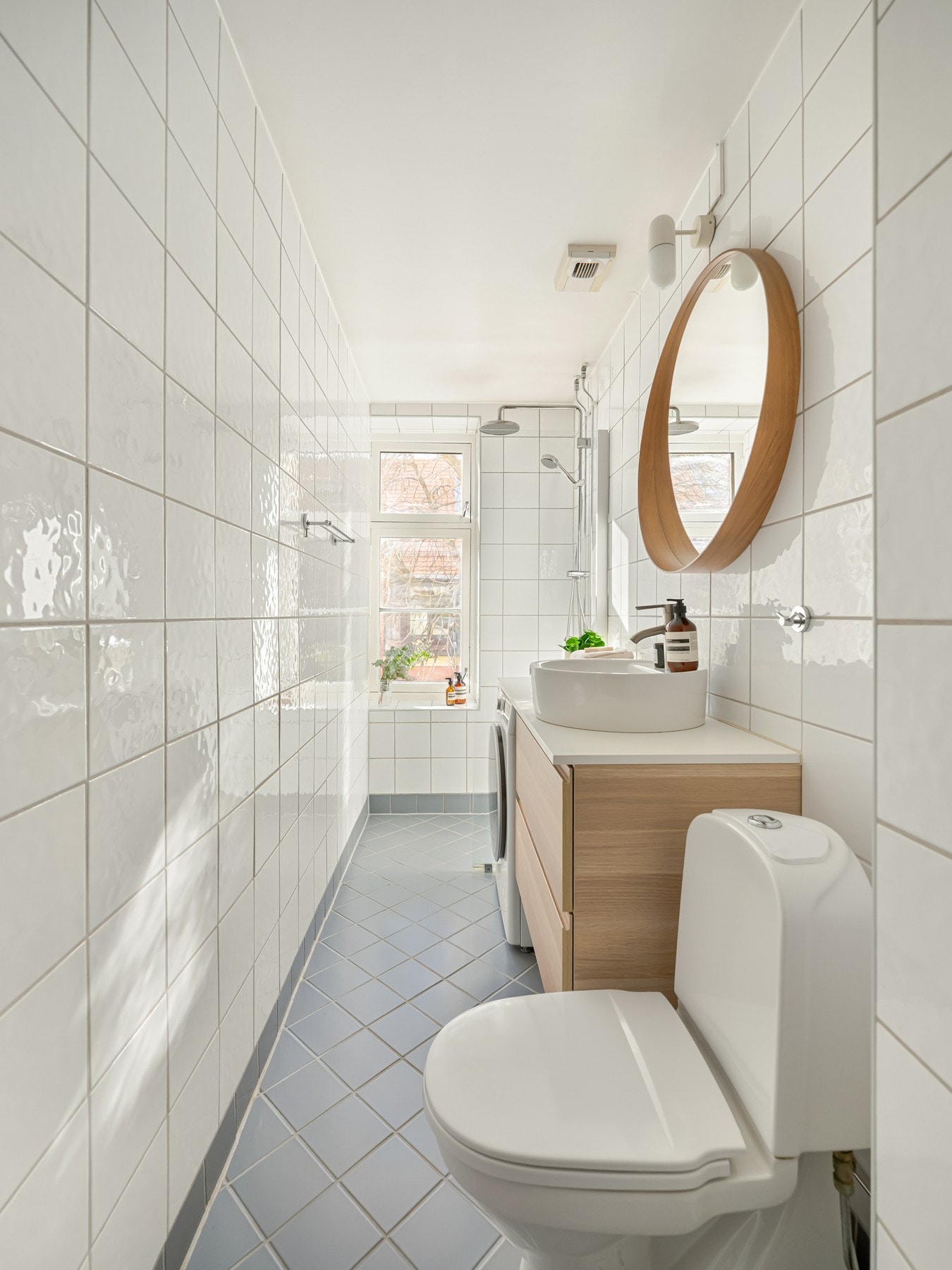 Badet ble totalrenovert i 2005 i regi av Kristiania Byggeselskap (tidligere gårdseier). Baderomsinnredningen ble oppgradert i 2020. Galleribilde