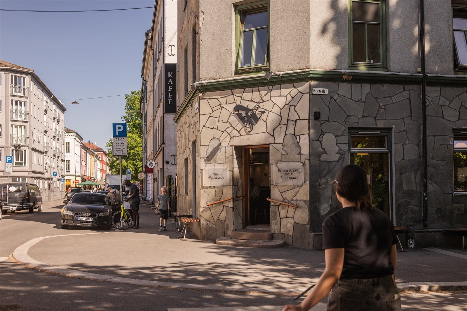 Flotte kafeer i nabolaget. Galleribilde