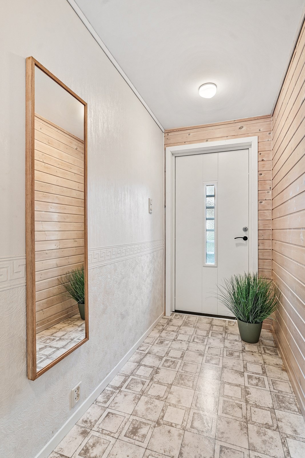 Separat og privat inngang til leiligheten Galleribilde