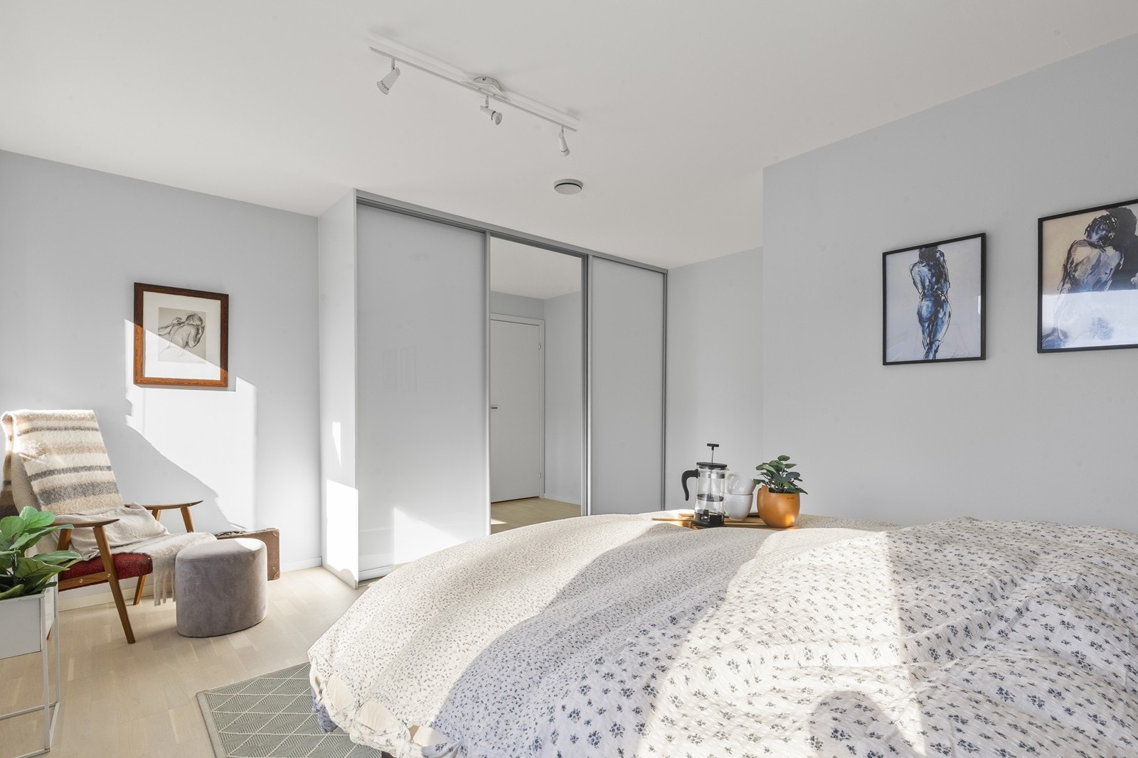 Romslig soverom (opprinnelig 2) i 1. etasje Galleribilde