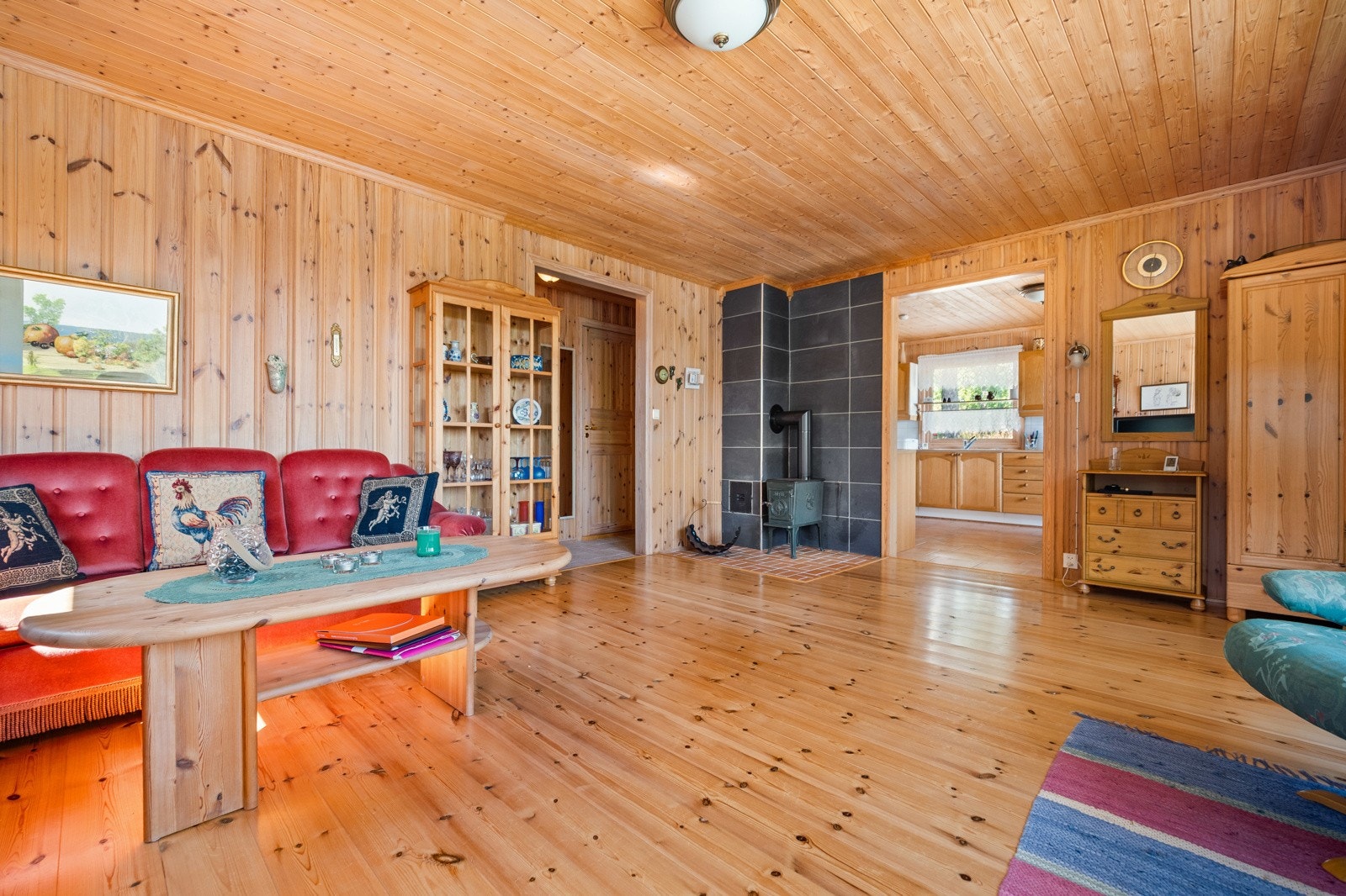 Oppvarming med elektrisitet og vedfyring Galleribilde