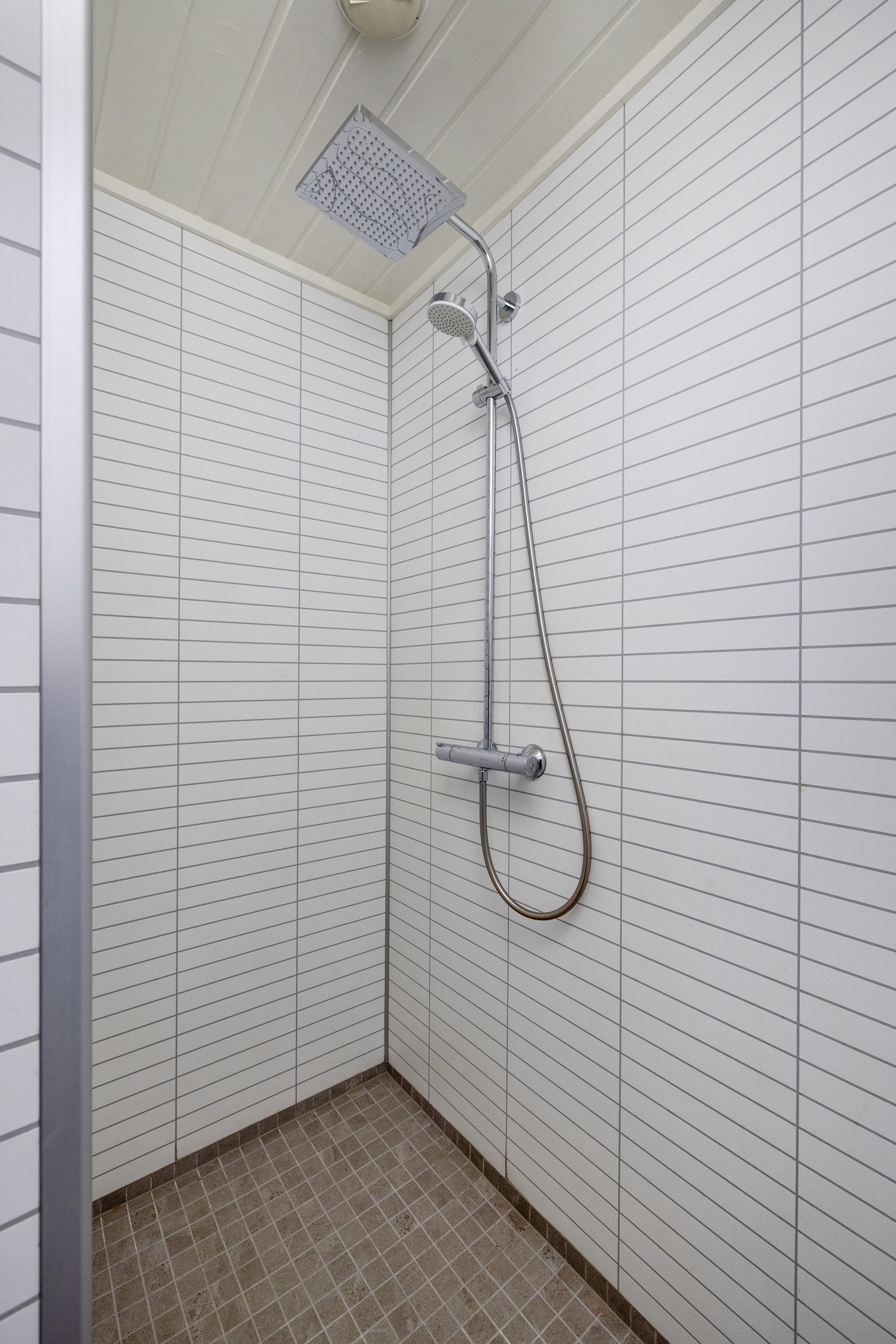 Dusjnisje i vaskerom Galleribilde