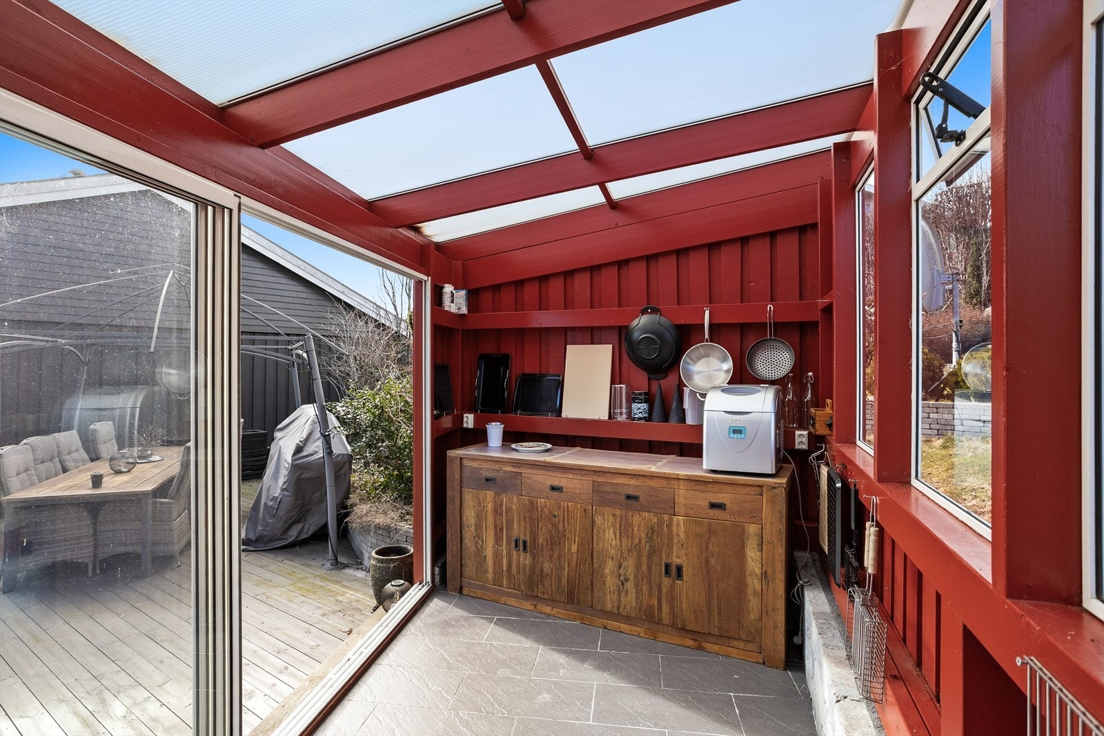 Hagestue. Galleribilde