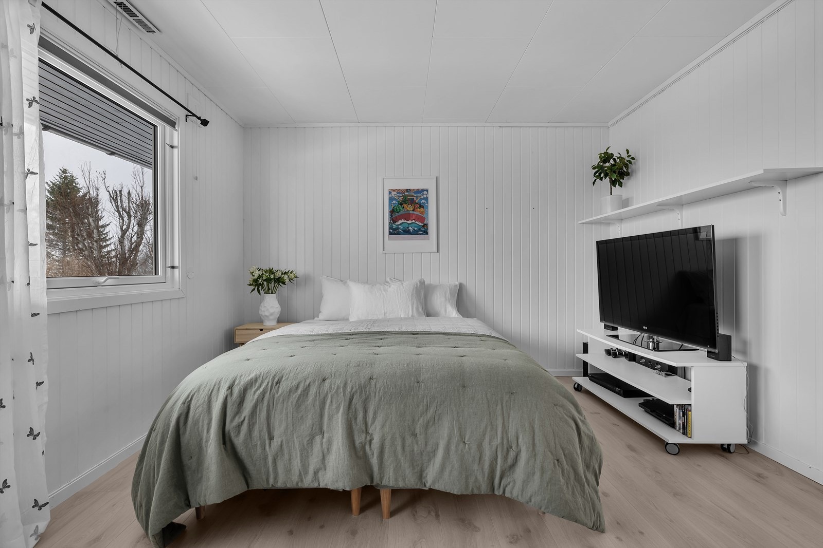 Innredet hobbyrom underetasje Galleribilde