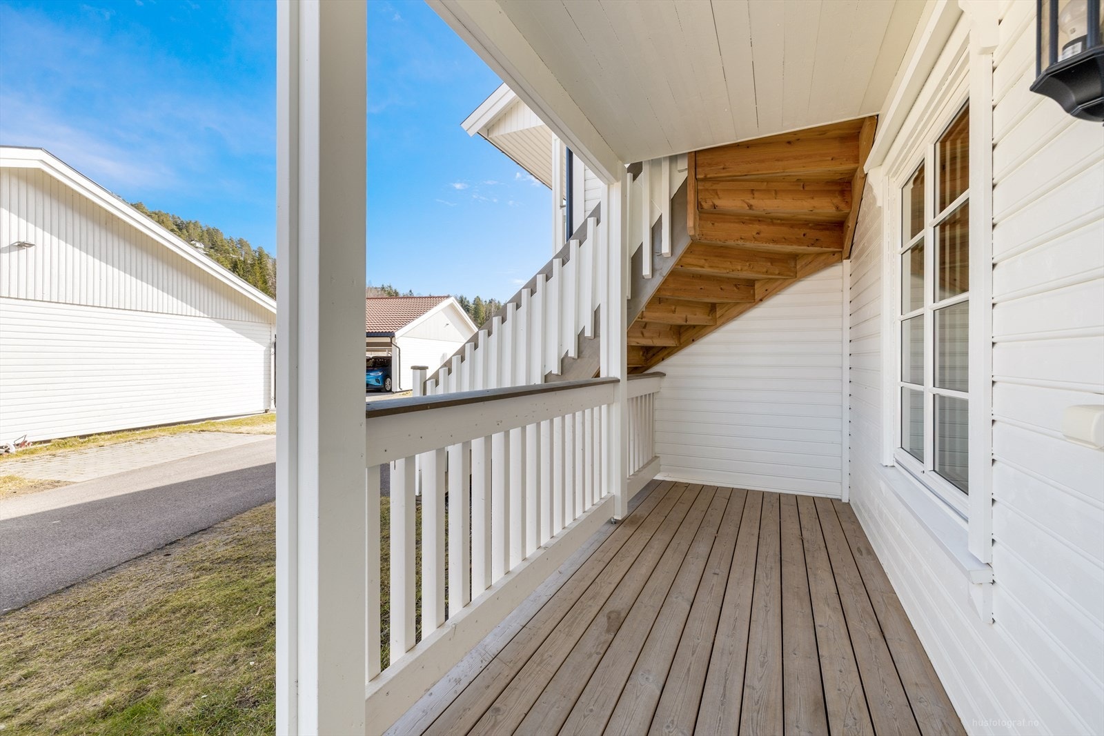 Leiligheten har alt på en flate, med enkel adkomst fra bakkeplan. Galleribilde