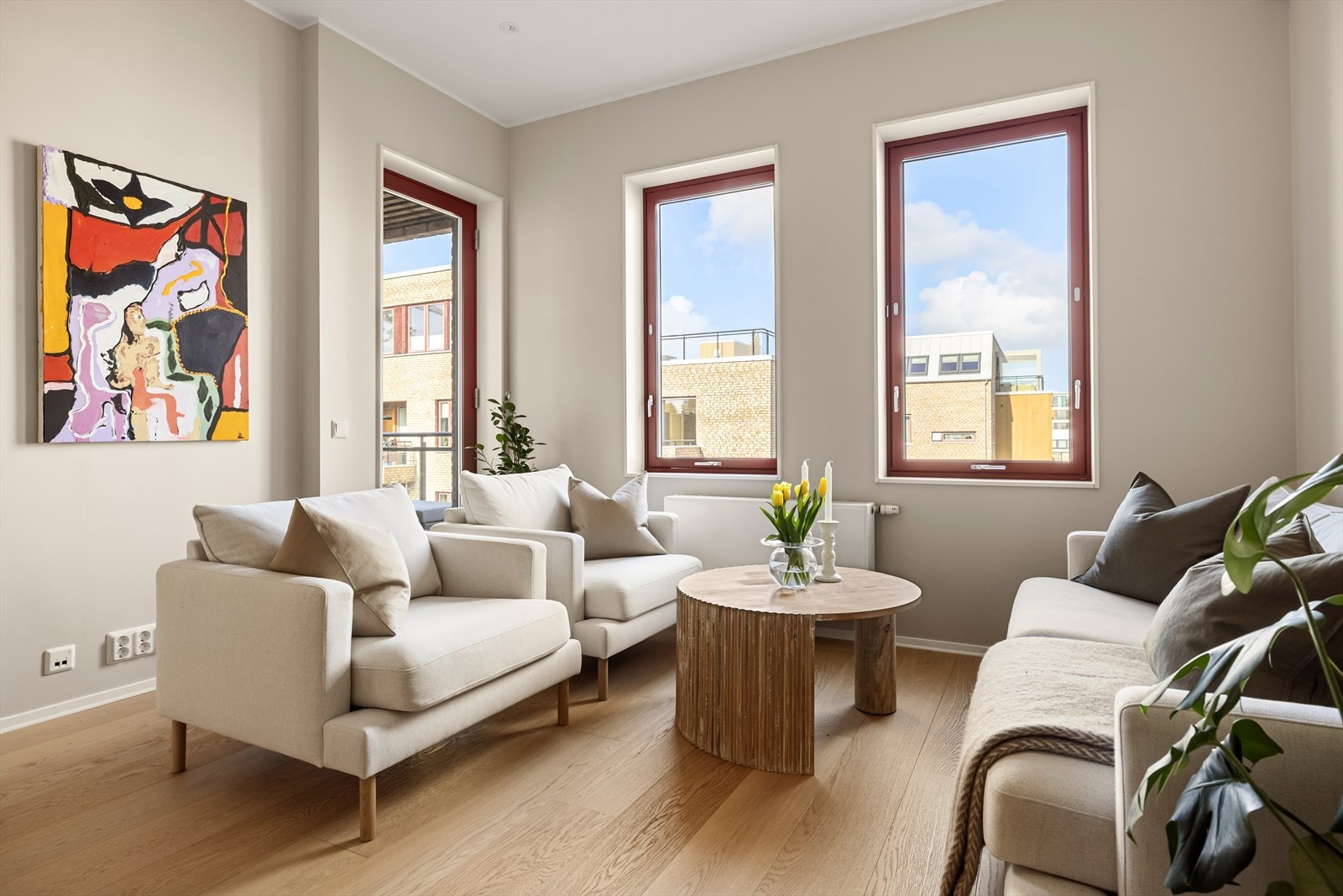 Aktiv Eiendomsmegling v/ Sigbjørn Helland har gleden av å presentere Sandsliåsen 17! Foto: Nathalie Reinholdtsen Galleribilde