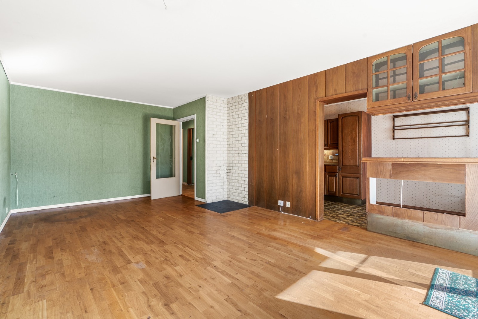 Det er pipeløp i blokken med mulighet for etablering av ildsted. Pipeløpet går i det murede hjørnet. Galleribilde