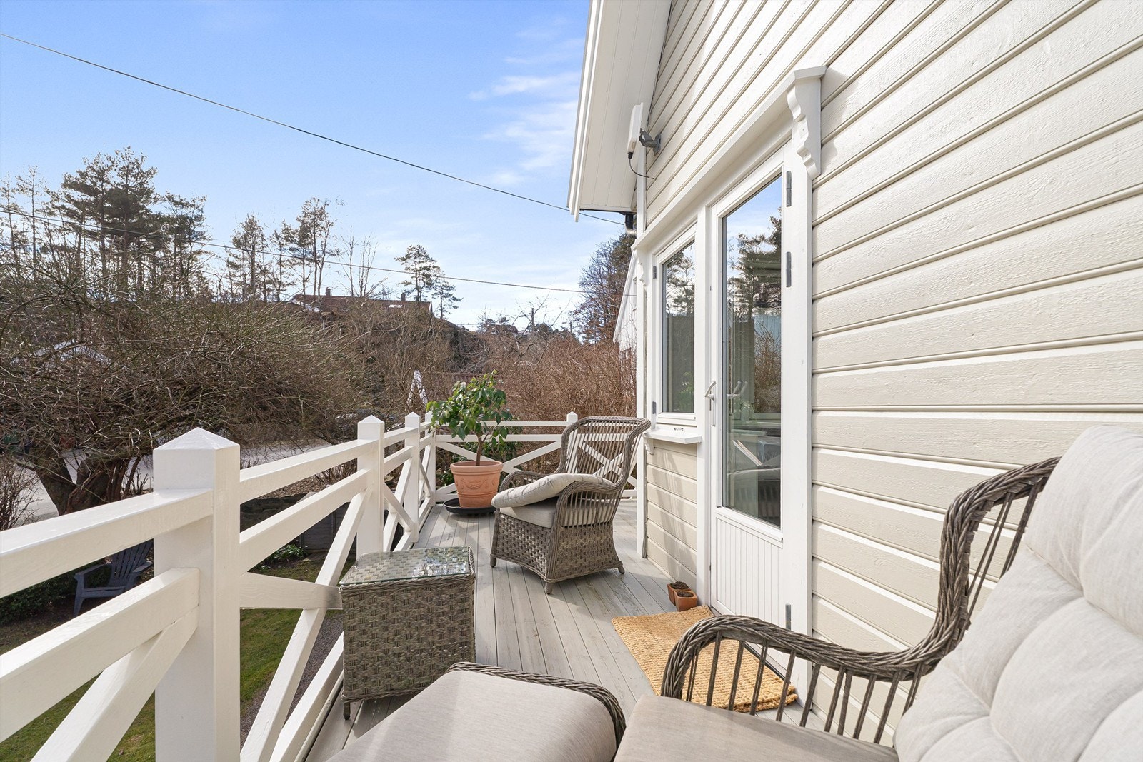 Veranda ut fra spisestue Galleribilde