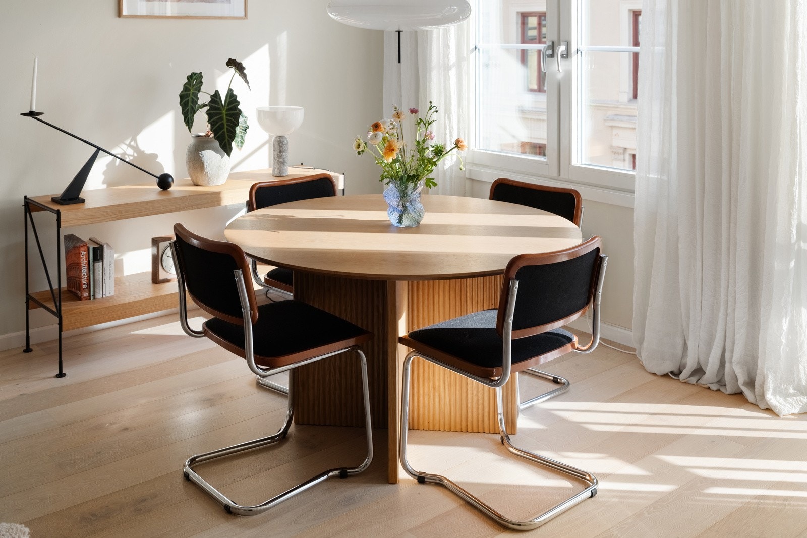 - Plass til stort spisebord - Galleribilde