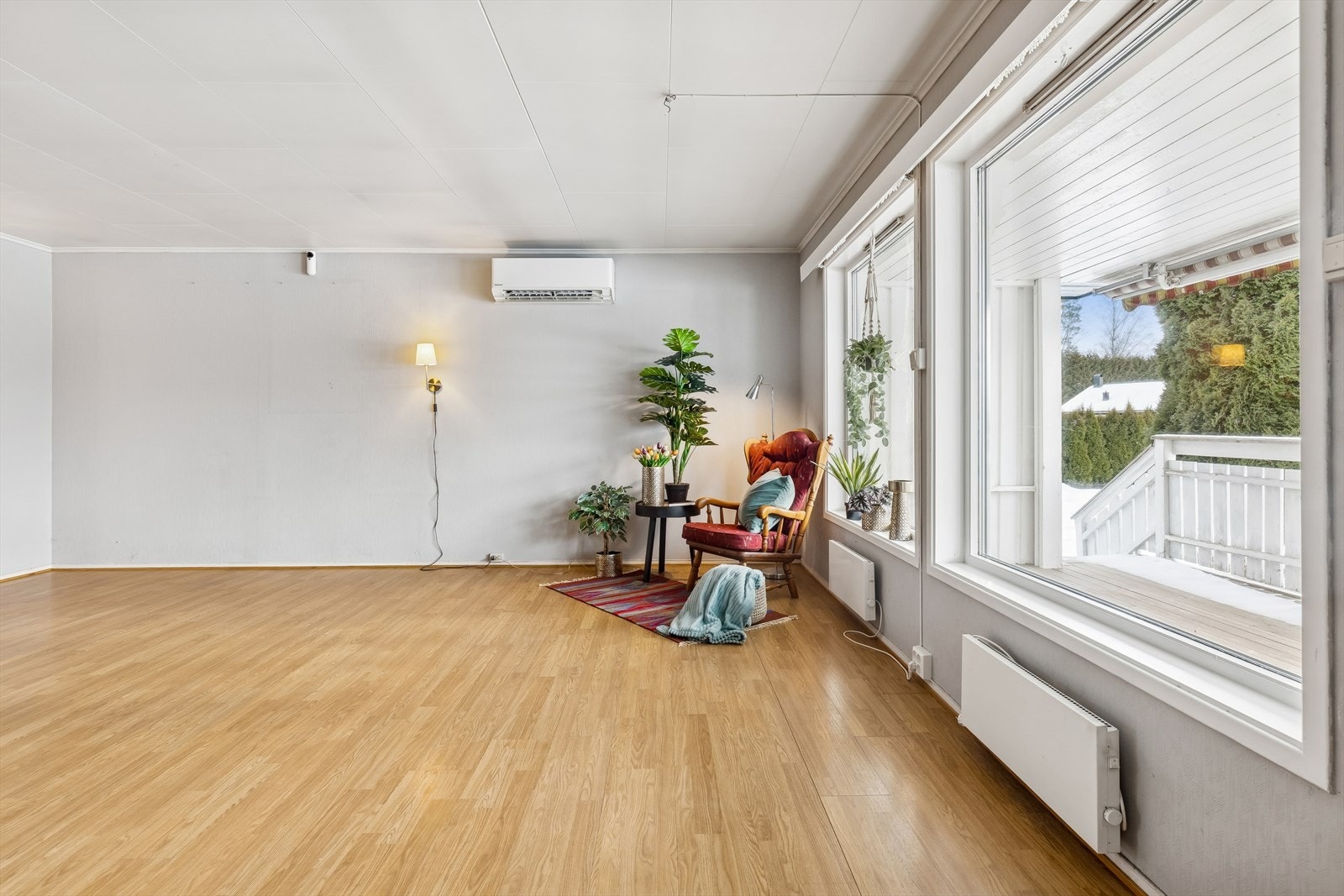 I tillegg er det oppvarming via varmepumpe fra 2023 og panelovner. Galleribilde