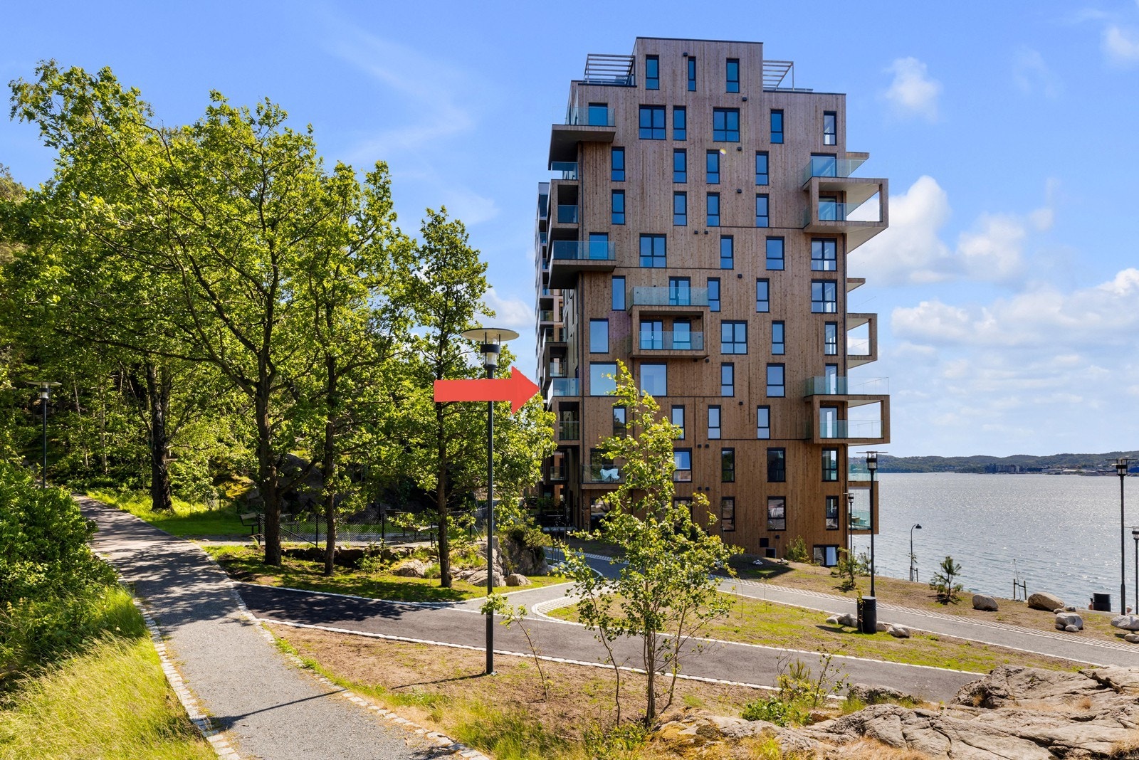 Eiendomsmegler Norge har gleden av å ønske velkommen til visning av Sjølystveien 113! Galleribilde