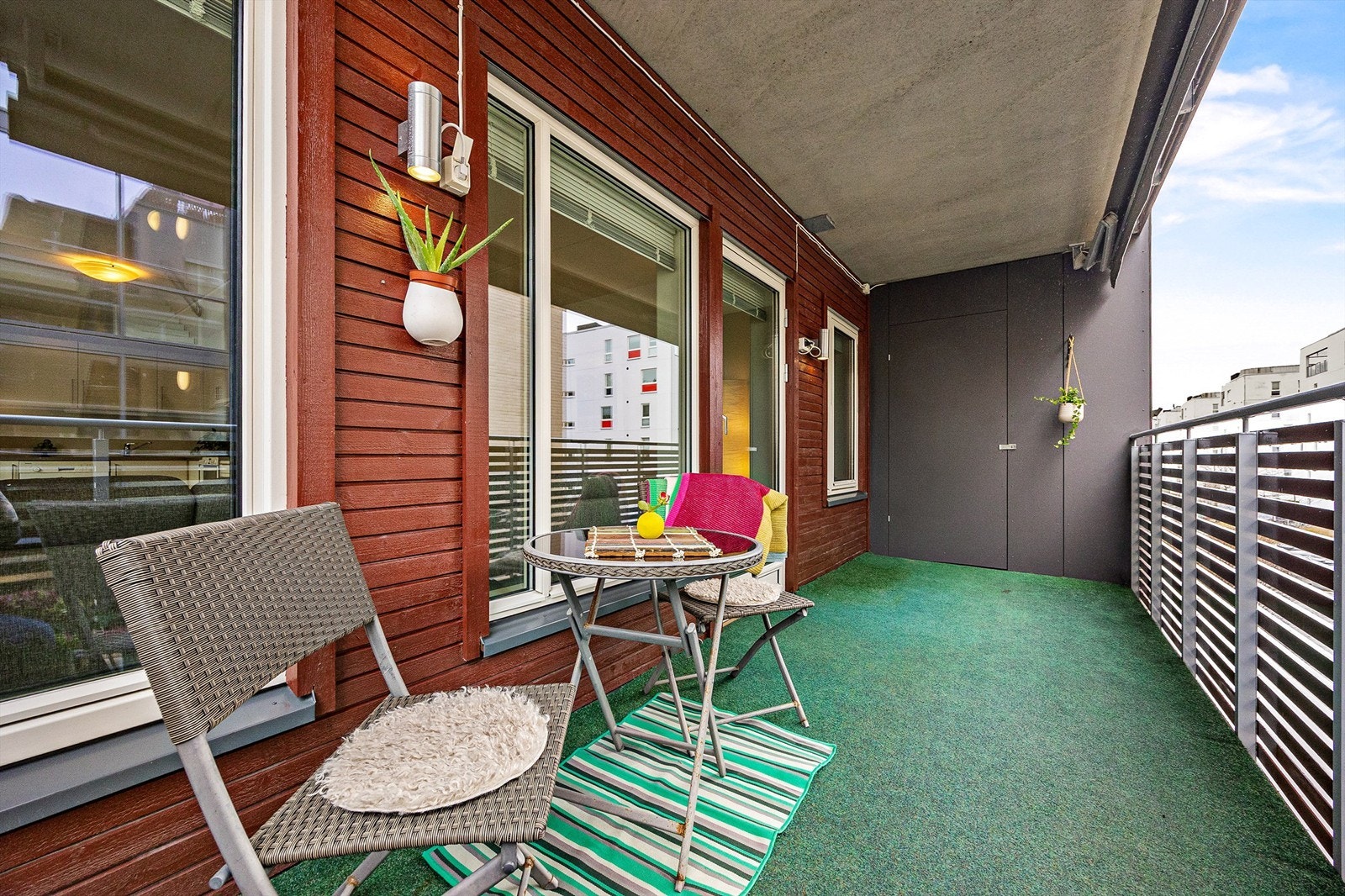 Her finner du også en praktisk utvendig bod på 3 m², utelys og stikkontakt. Galleribilde