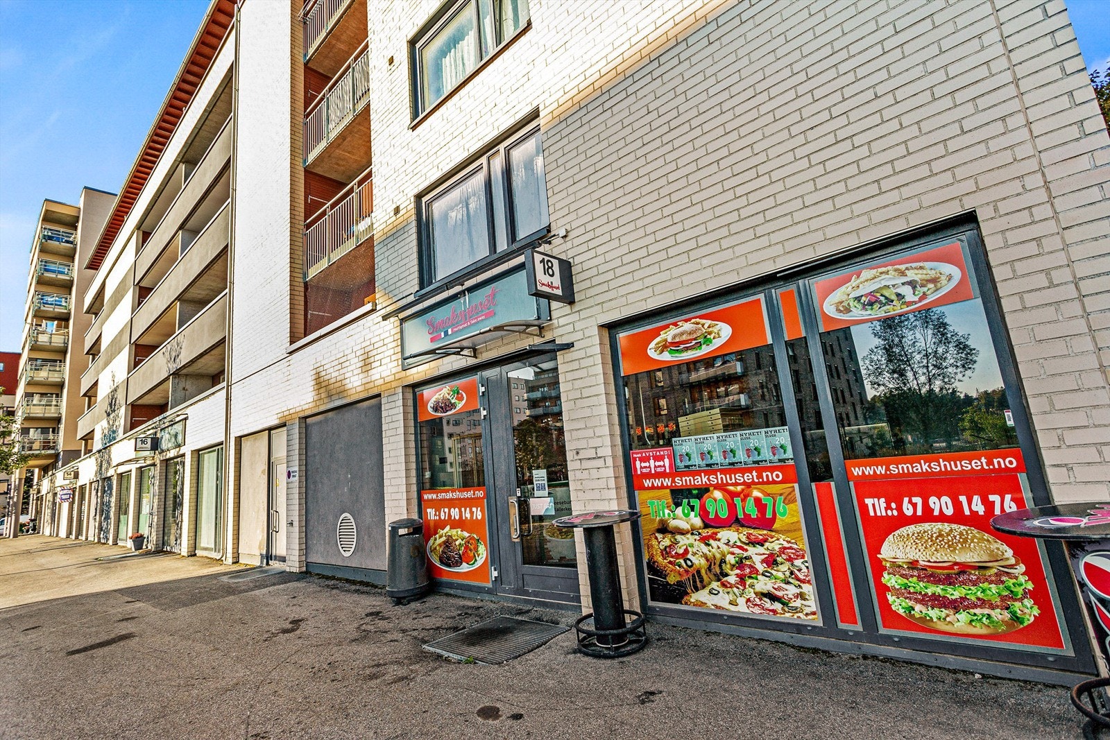 Flere spisesteder og servicetilbud finnes i umiddelbar nærhet. Galleribilde