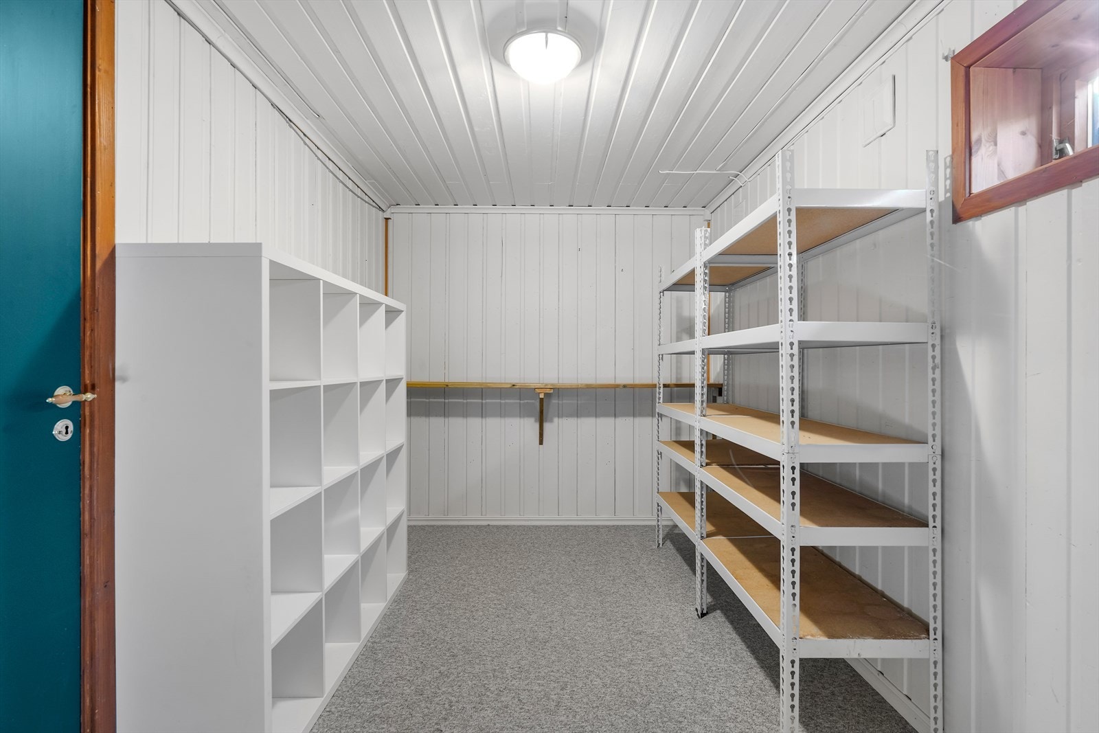 Her har man god plass og rikelig med oppbevaringsplass. Galleribilde