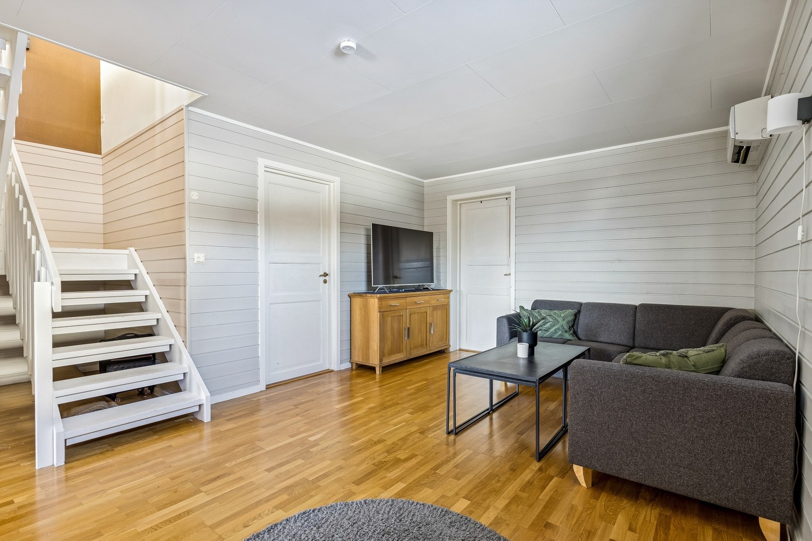 Stue og disp.rom Galleribilde