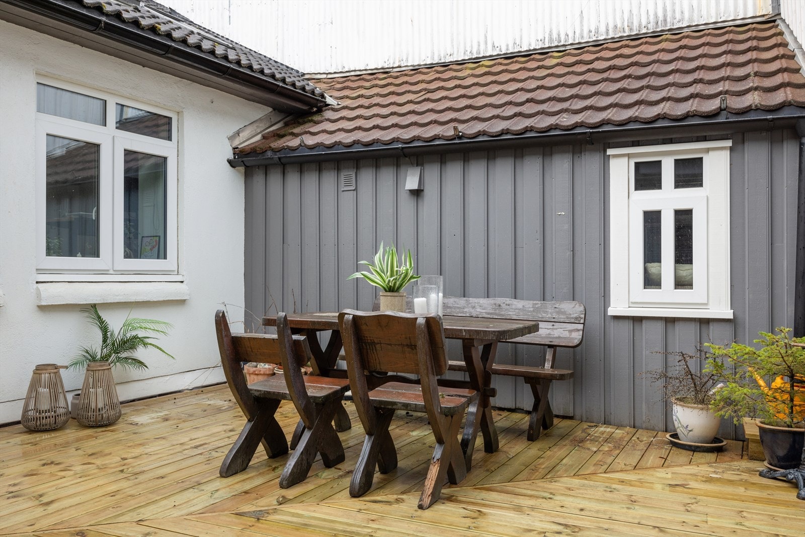 De to felles terrassene gir sameiet flotte, nye uteplasser. Galleribilde