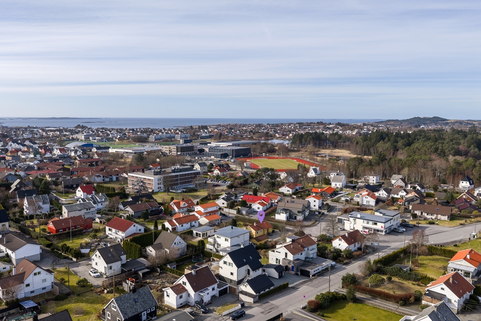 Orionvegen er er skjermet og rolig gate uten gjennomgangstrafikk. Herfra går det trygg gangvei til Solvang skole Galleribilde