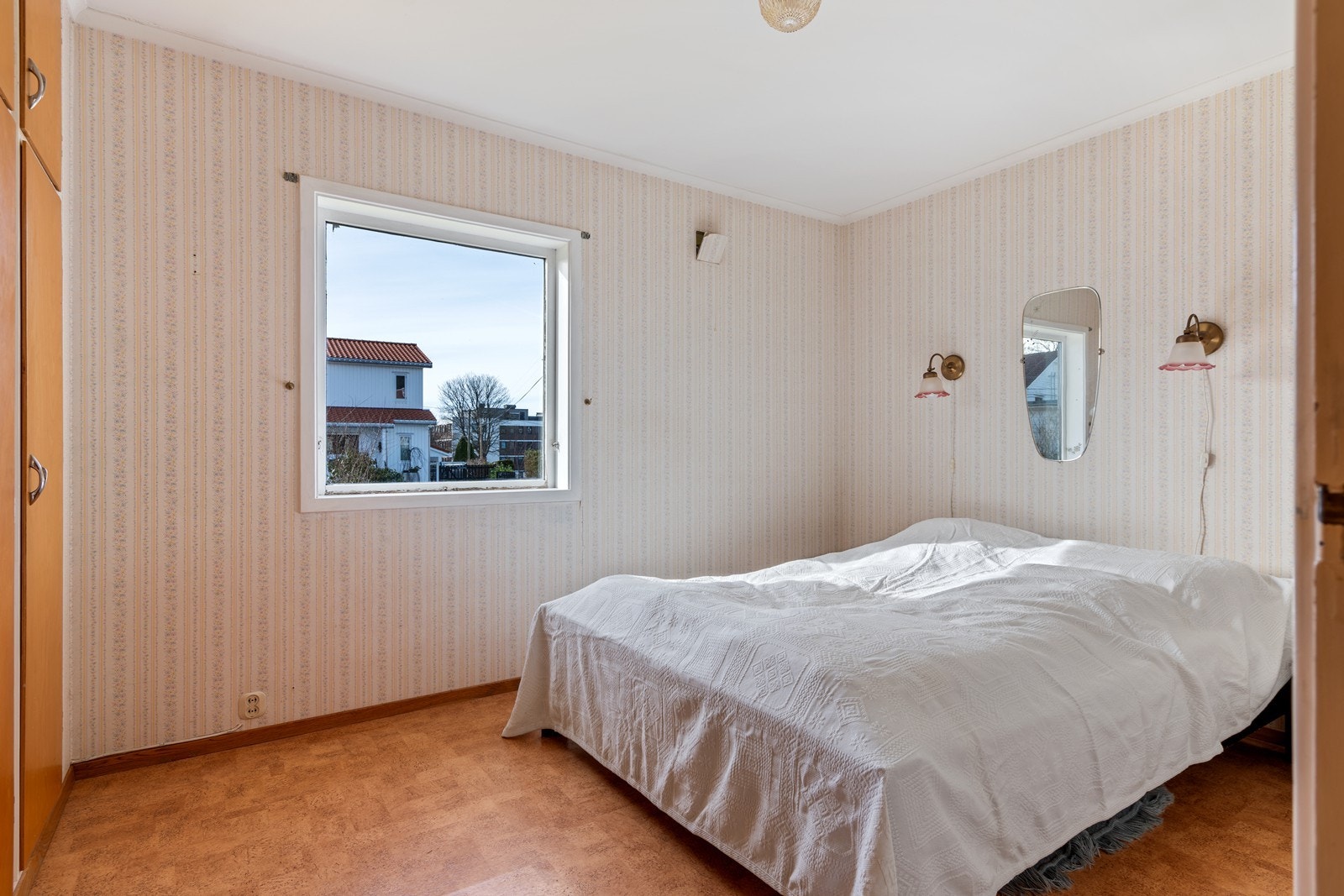 Hovedsoverom med skapplass Galleribilde