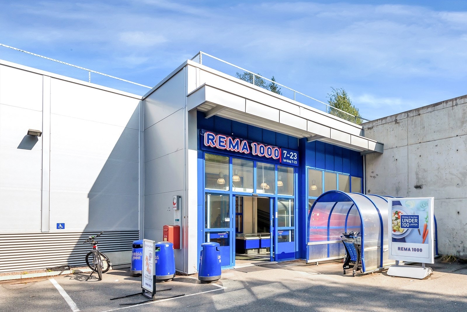 Rema 1000 nedenfor borettslaget Galleribilde