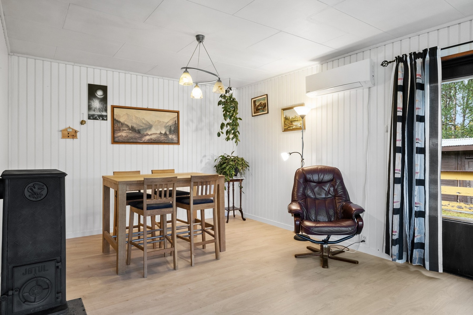 Stue. Galleribilde