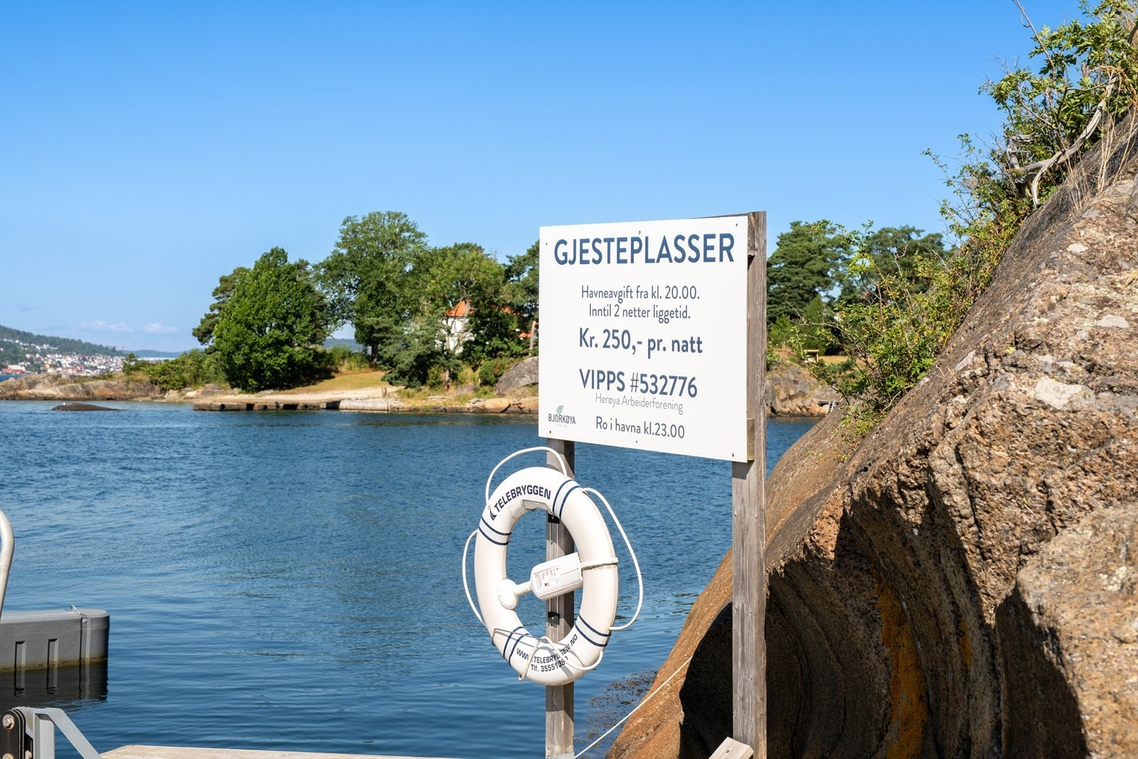 Det er også mulighet å leie gjesteplass på brygga. Galleribilde
