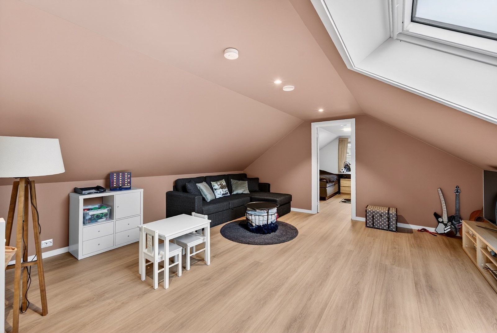 Loftstue Galleribilde