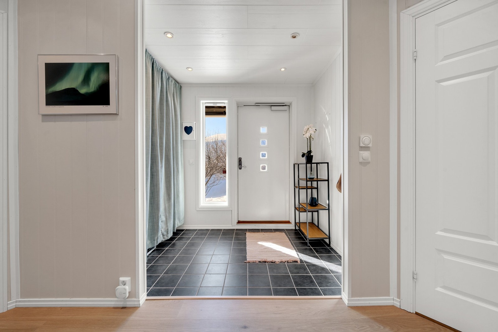 Entré. Galleribilde