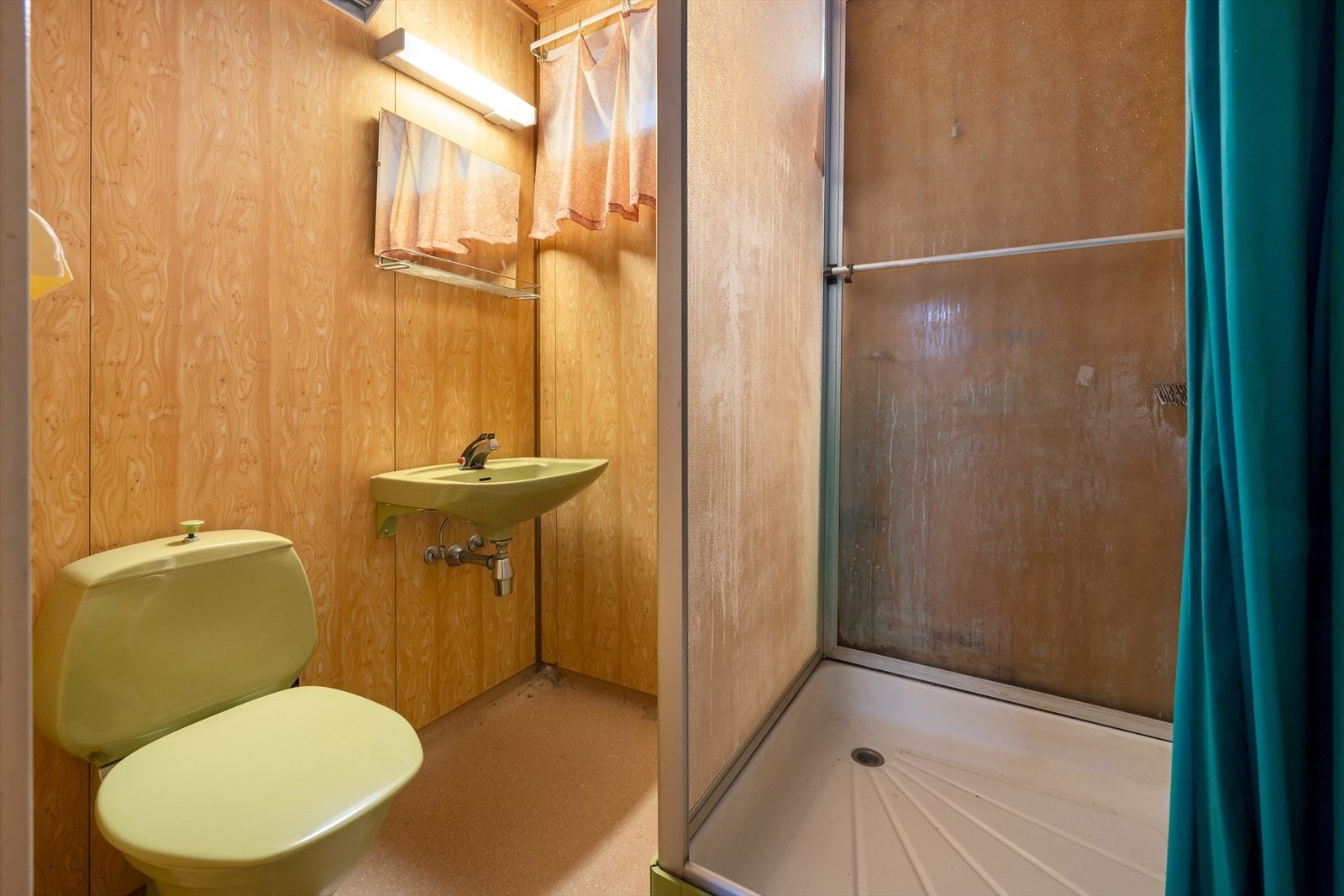 Bad i underetasje Galleribilde