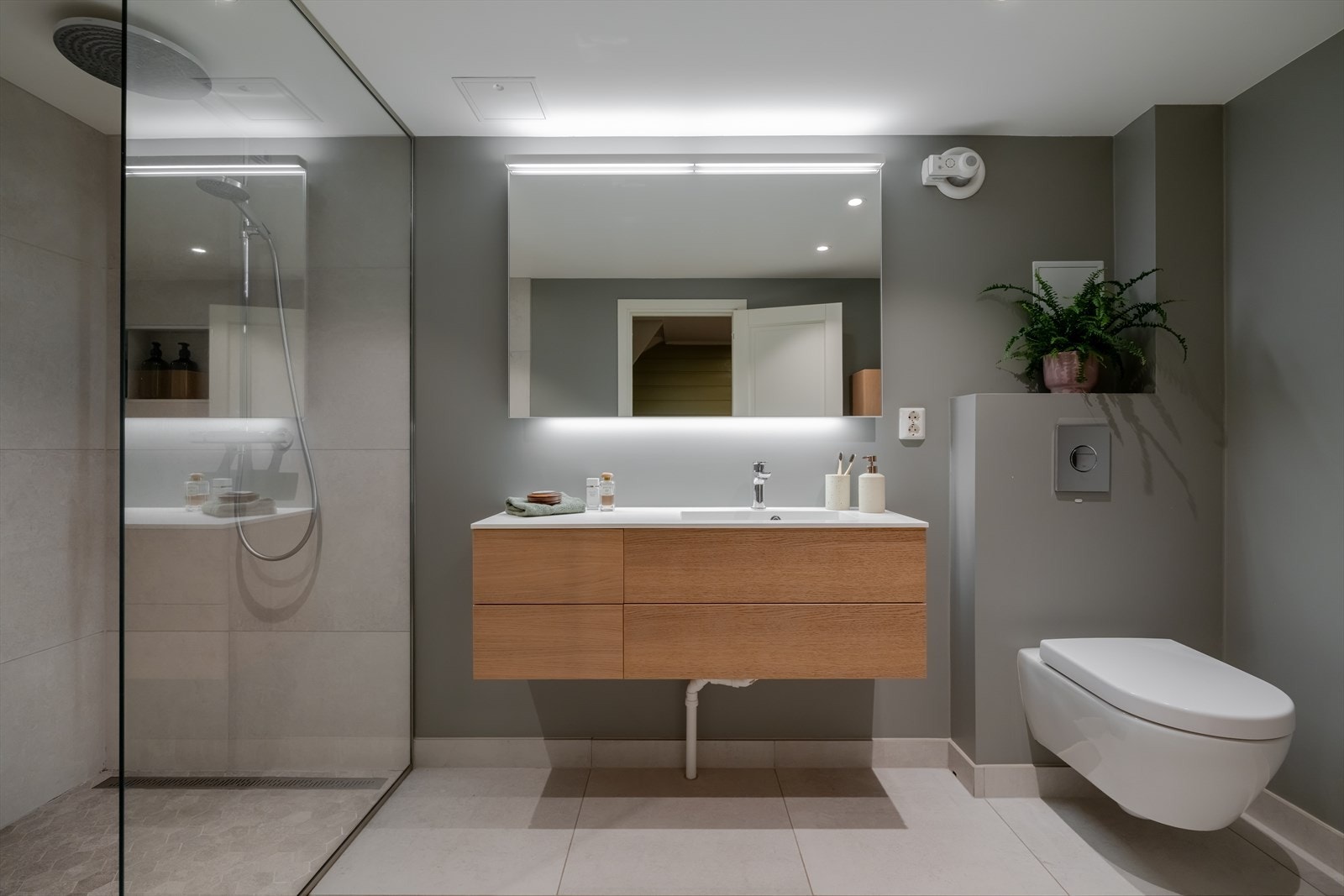 Badet er pusset opp i 2017 av Telles Vedlikehold AS Galleribilde