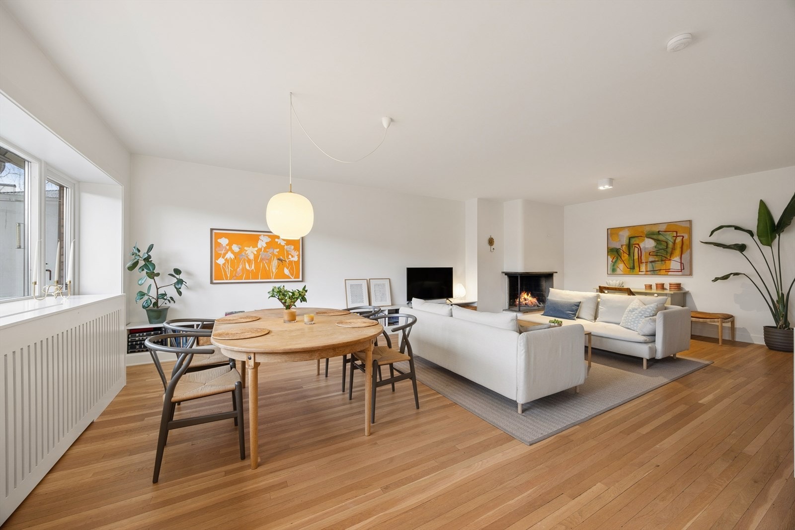 Plassbygget radiatorskjuler fra 2026. Galleribilde