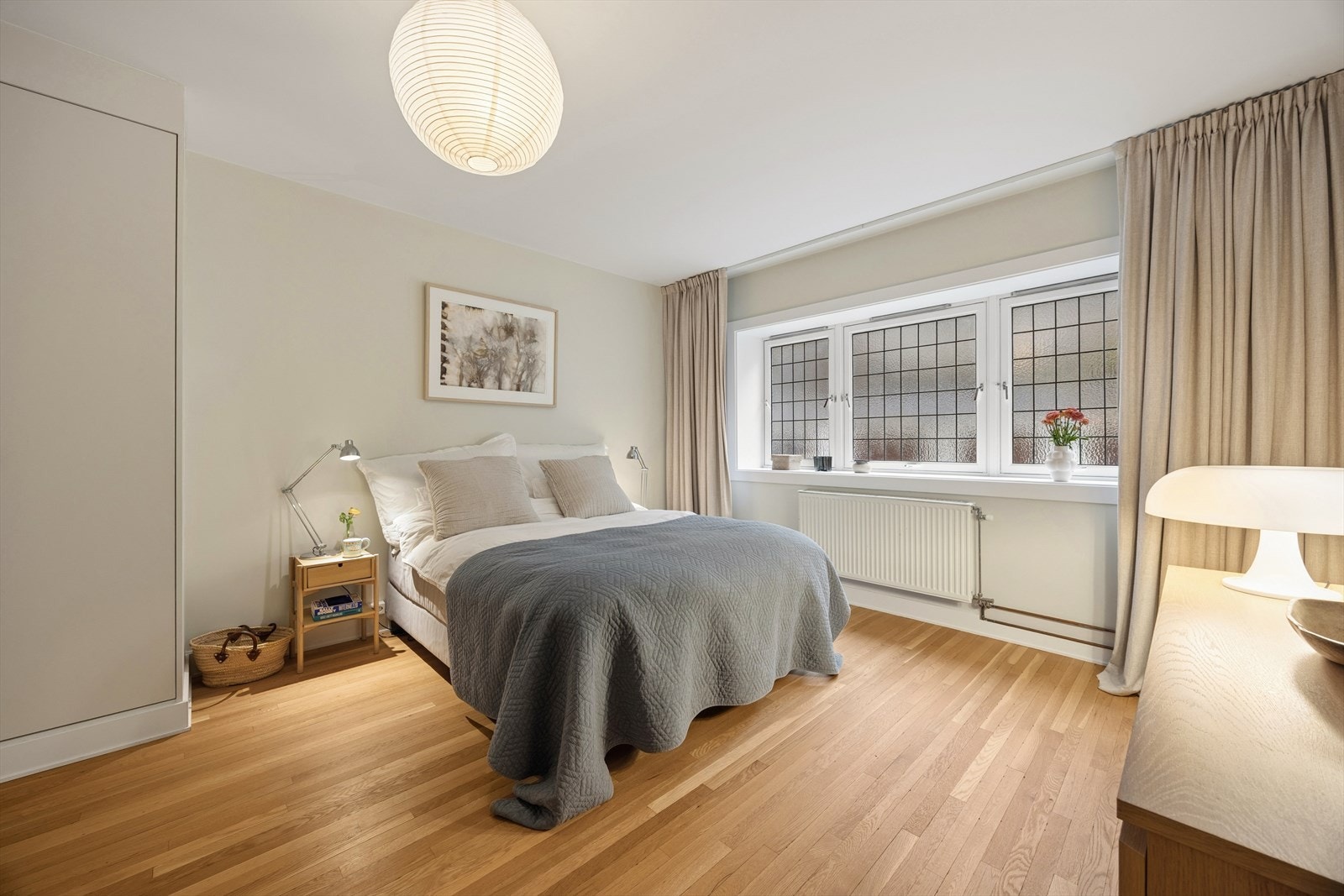 Hovedsoverom av god størrelse med god plass til ønsket møblering. Galleribilde