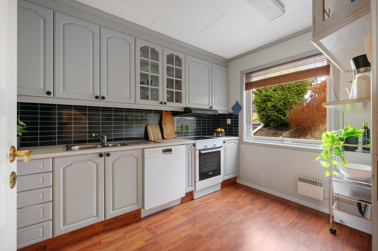 - Kjøkkenet måler 8 m² - Galleribilde