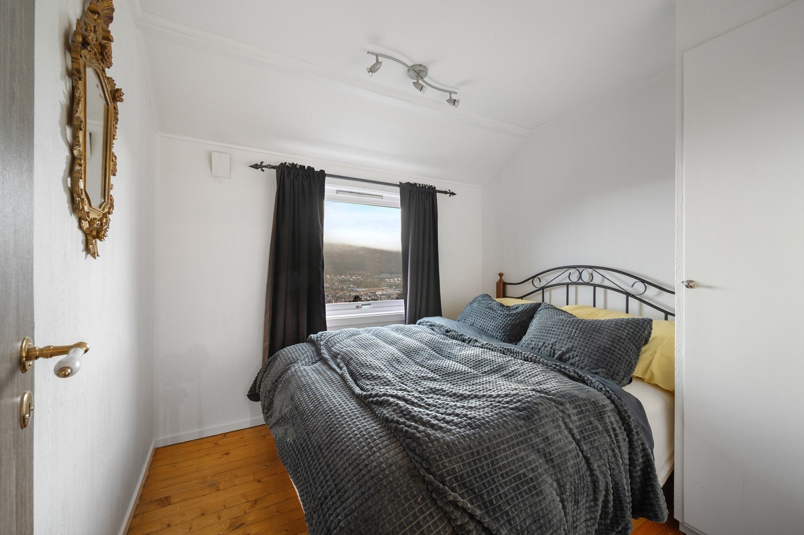 - Hovedsoverommet måler 11,5 m² - Galleribilde