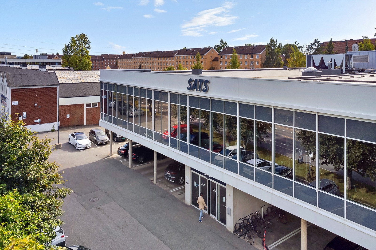 Du finner en rekke treningssentre med blant annet SATS i nærområdet. Galleribilde