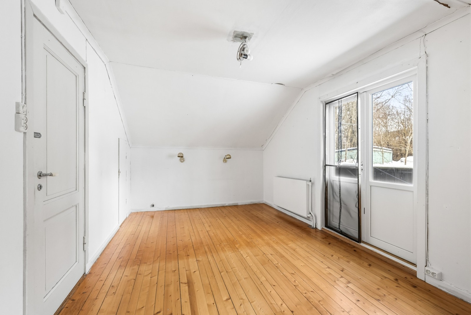 (Soverom 5) Etasjen oppleves som en mer privat sone i boligen, godt egnet som egen soveavdeling, noe mange setter stor pris på. Galleribilde