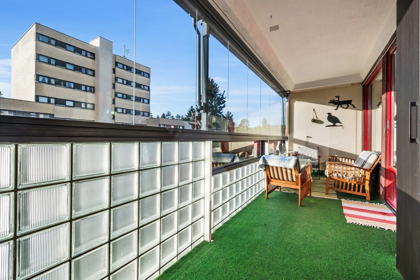 Her kan du nyte morgenkaffen, skape en lun lesekrok eller invitere til hyggelige kvelder - uansett vær. Galleribilde