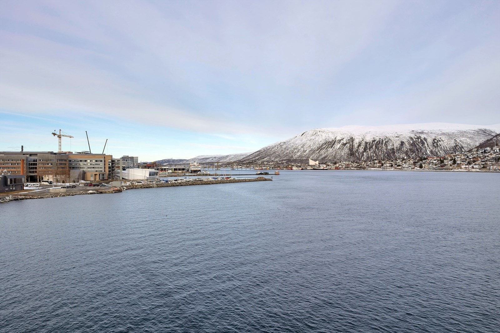 Utsikt mot nordøst. Galleribilde