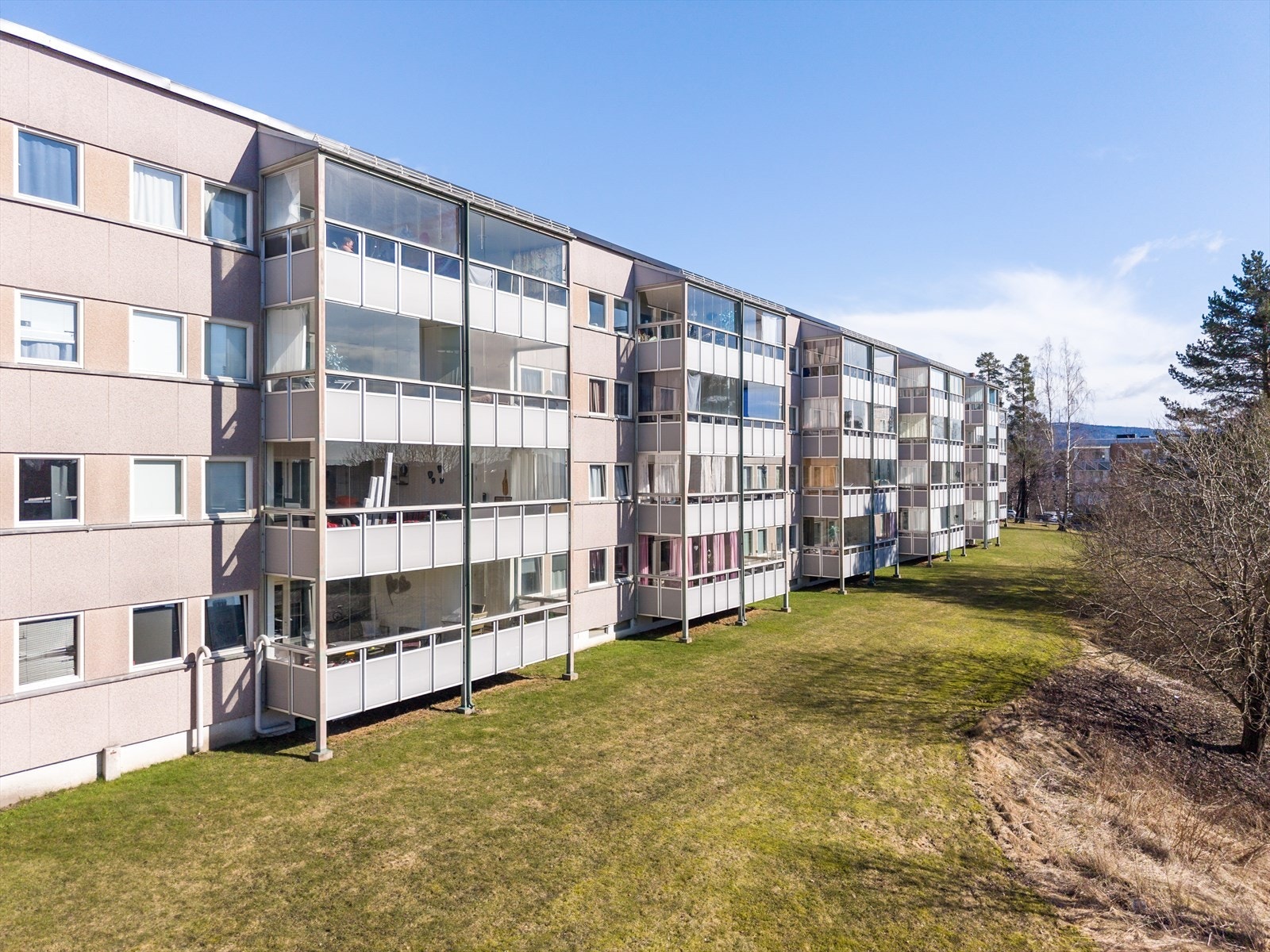Bad, vann og avløpsledninger samt ventilasjonsanlegg har blitt oppgradert i regi av borettslaget i 2023. Galleribilde