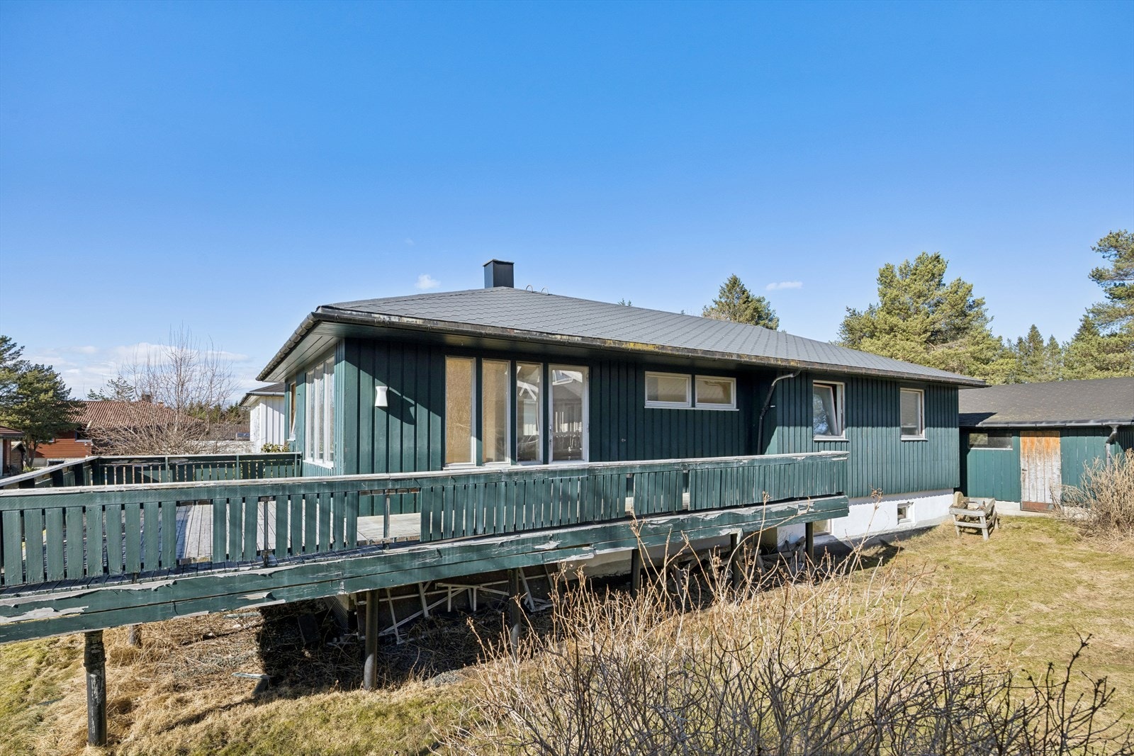 Eiendommen gir et godt utgangspunkt for å skape en funksjonell og tidsriktig bolig. Galleribilde