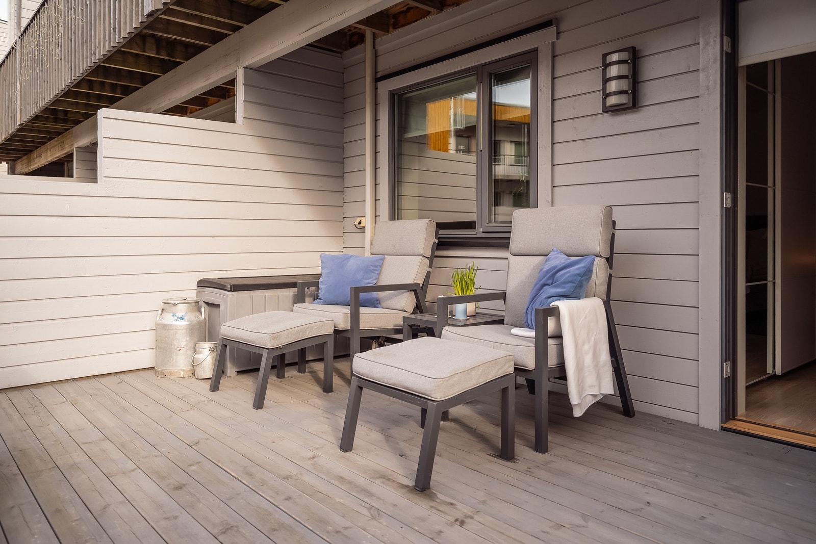 Terrassen er på romslige 16,8m² Galleribilde