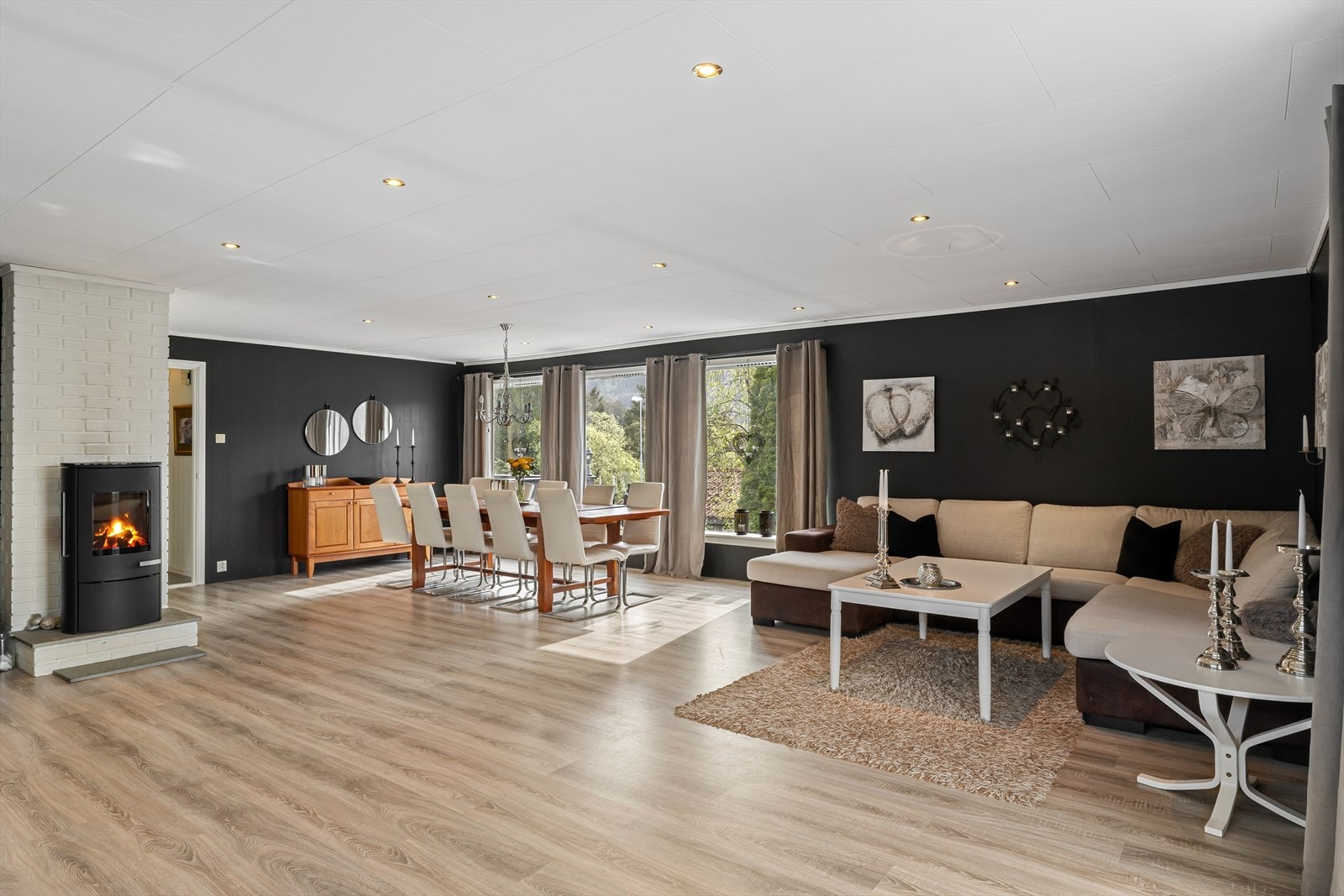 Innholdsrik enebolig over to plan i etablert boligområde på Sand. Galleribilde