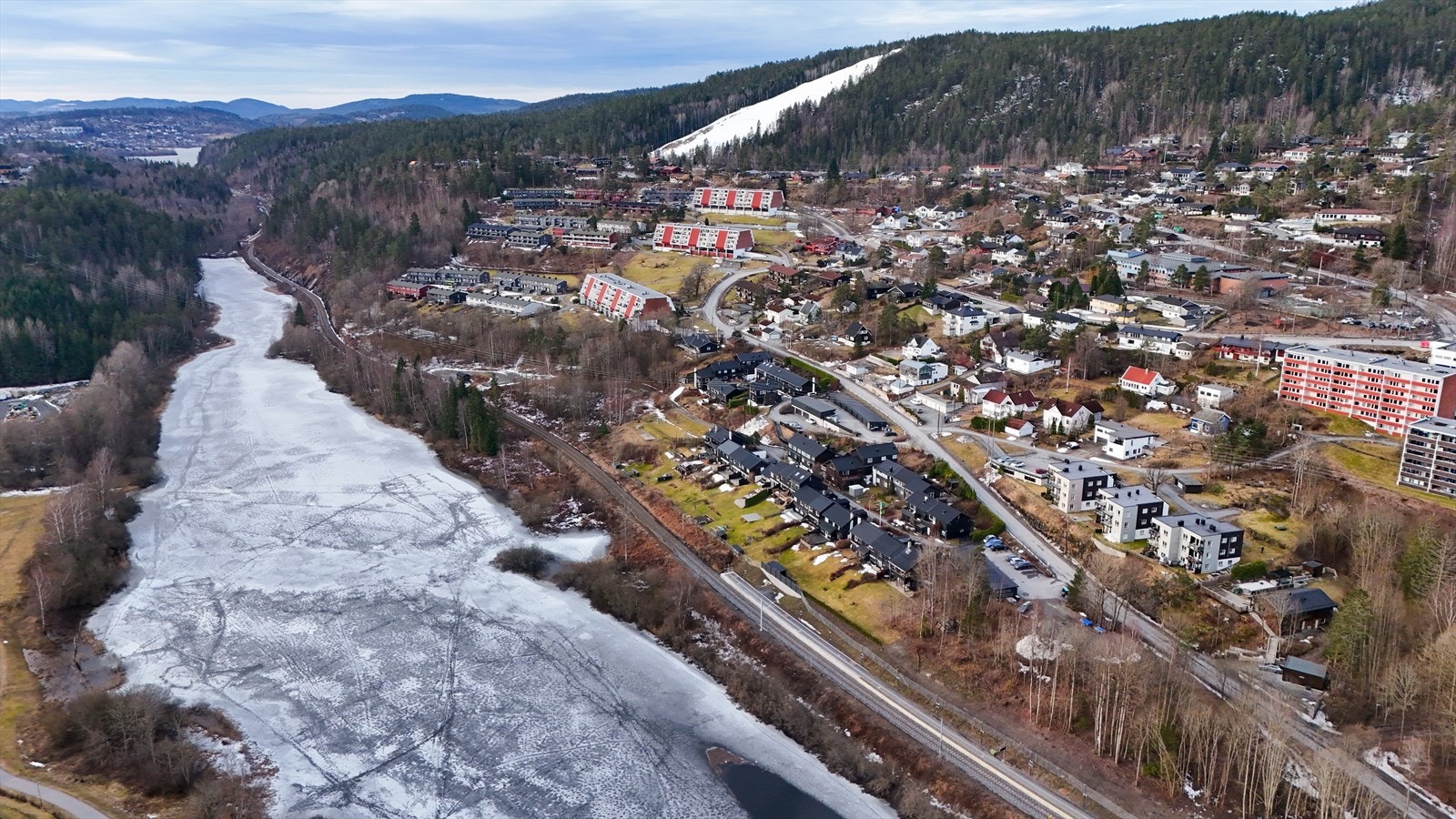 Området rundt Vardåsen byr på turmuligheter året rundt. Galleribilde