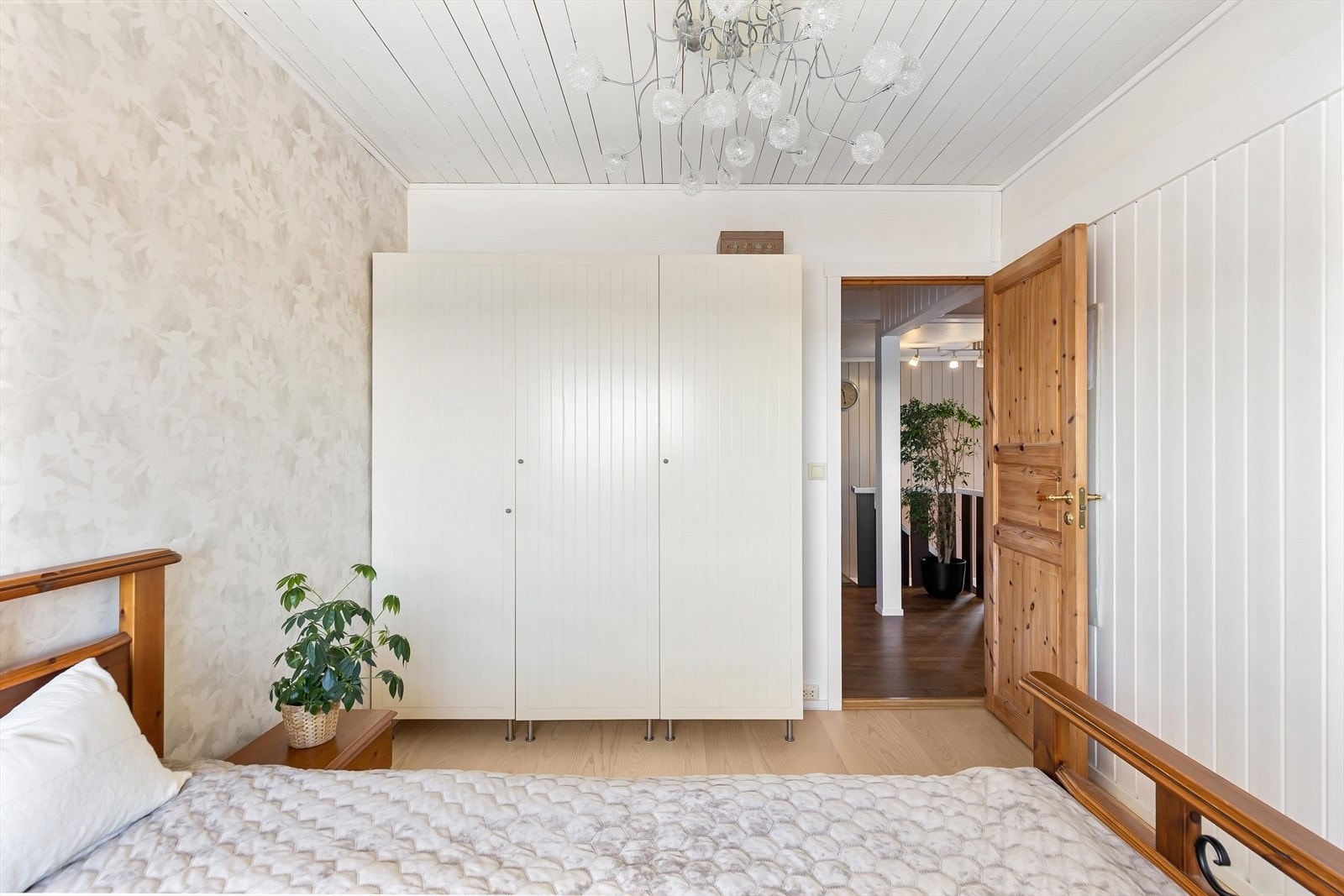 Romslig hovedsoverom. Galleribilde